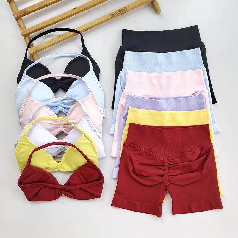 Conjunto Deportivo HISTELLO de - Sports Bra High Impact reseña y precio